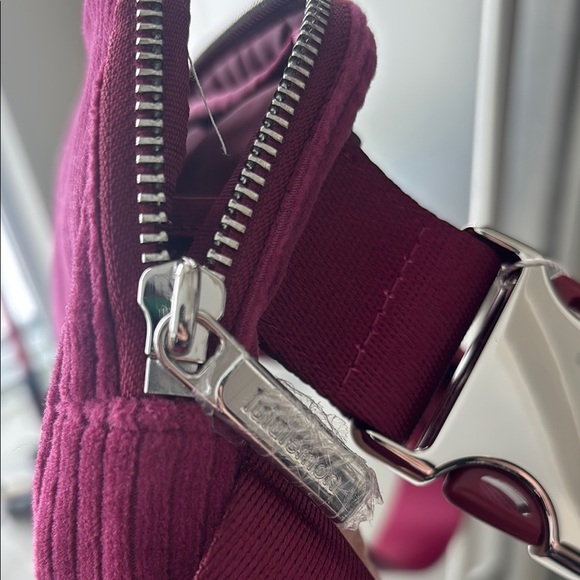lululemon Burgundy Bag - Picture 5 of 6